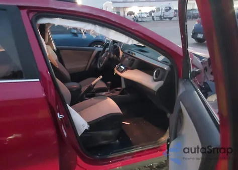 2016 Toyota Rav4 Xle z USA, uszkodzony, nr VIN 2T3WFREV8GW264283